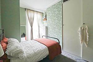 Bedroom- click for photo gallery